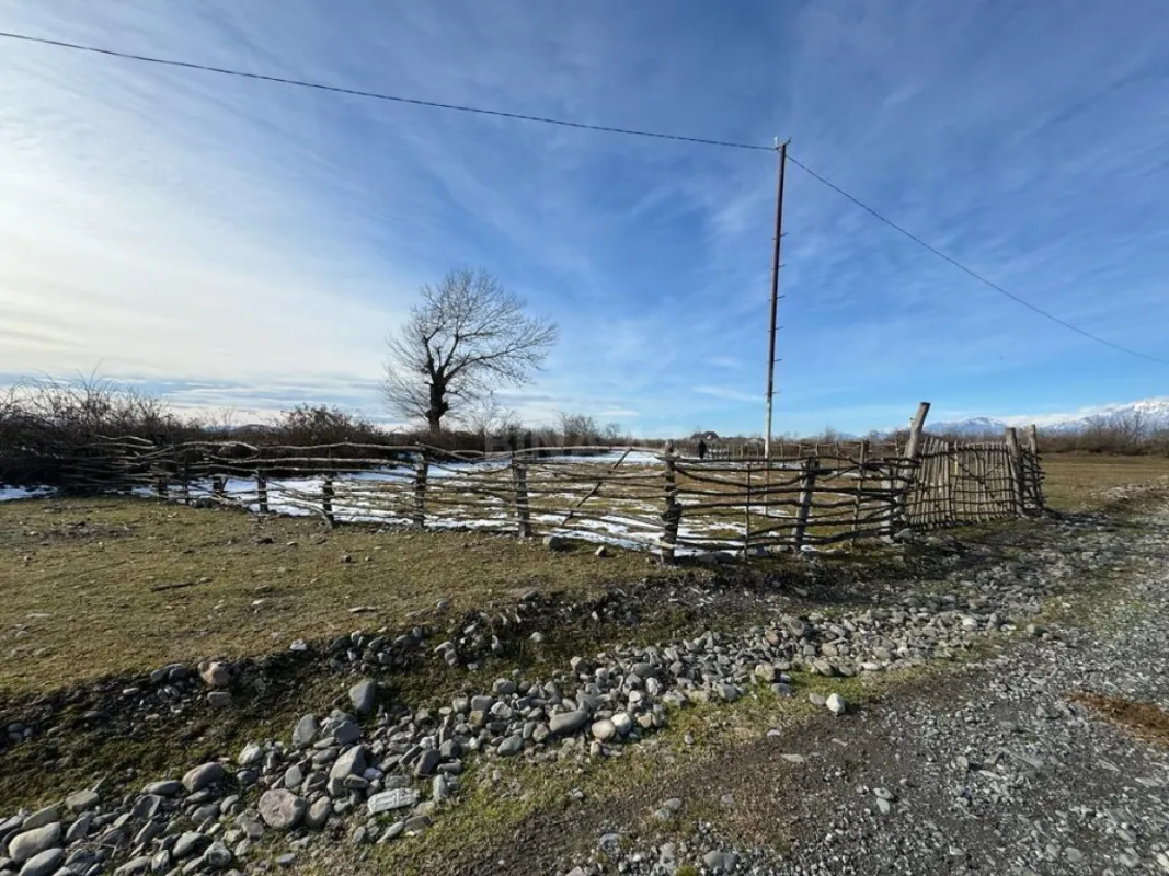 Satılır torpaq sahəsi 100 m²