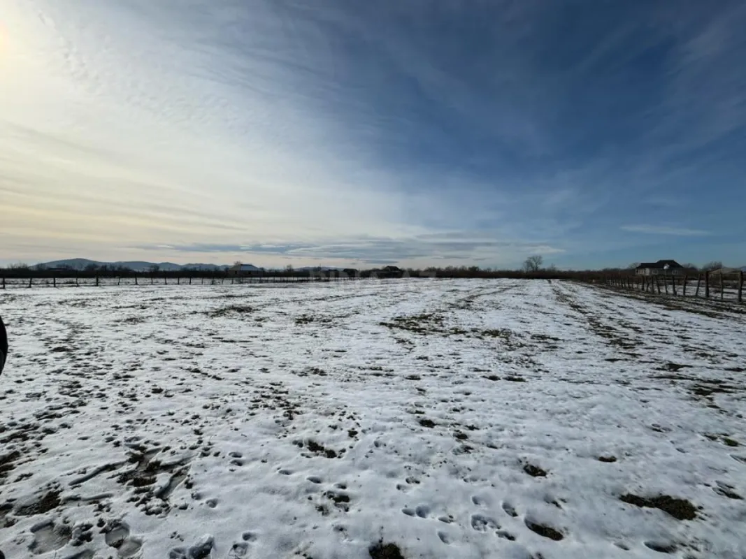 Satılır torpaq sahəsi 100 m²