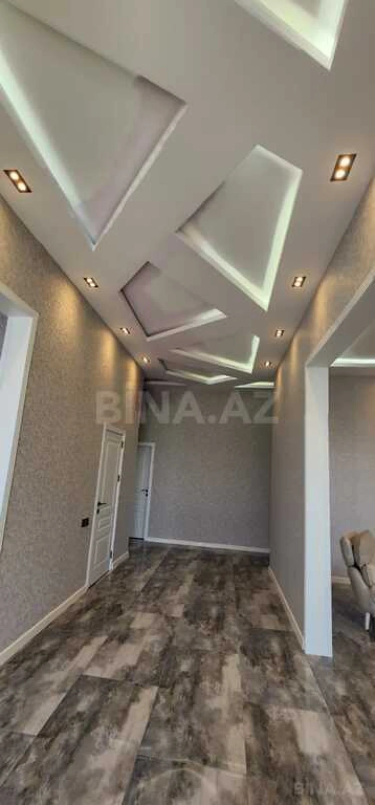Kirayə verilir 4 otaqlı həyət evi 220 m²