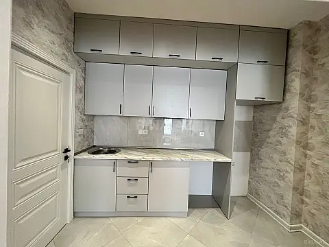 Satılır 2 otaqlı mənzil 68 m²