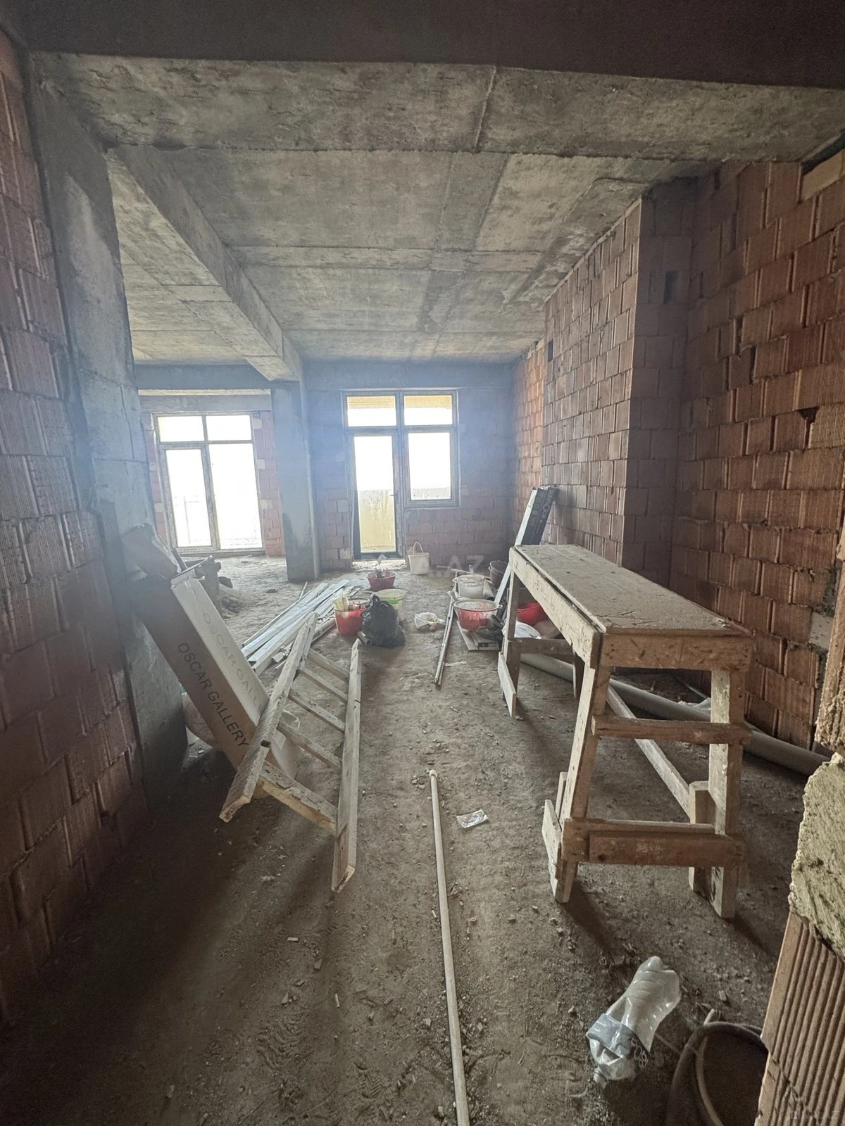 Satılır 2 otaqlı mənzil 66 m²