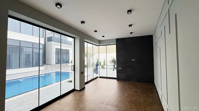 Satılır 6 otaqlı həyət evi 450 m²