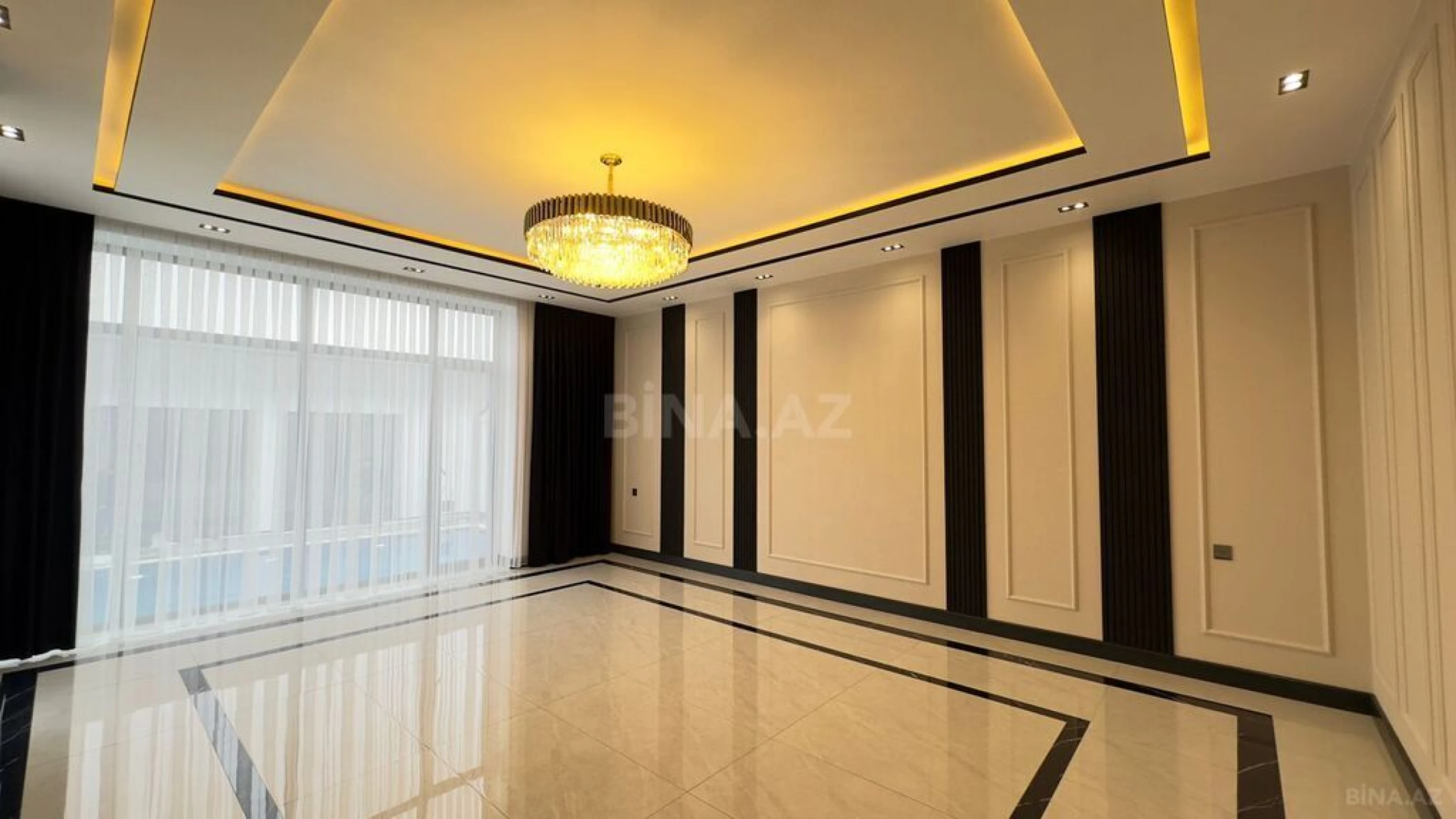Satılır 6 otaqlı həyət evi 450 m²