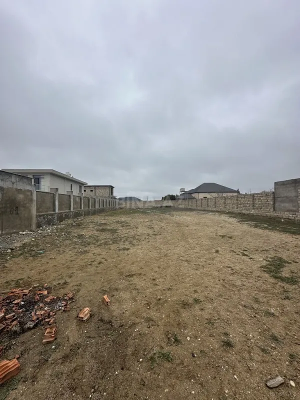 Satılır torpaq sahəsi 12 m²