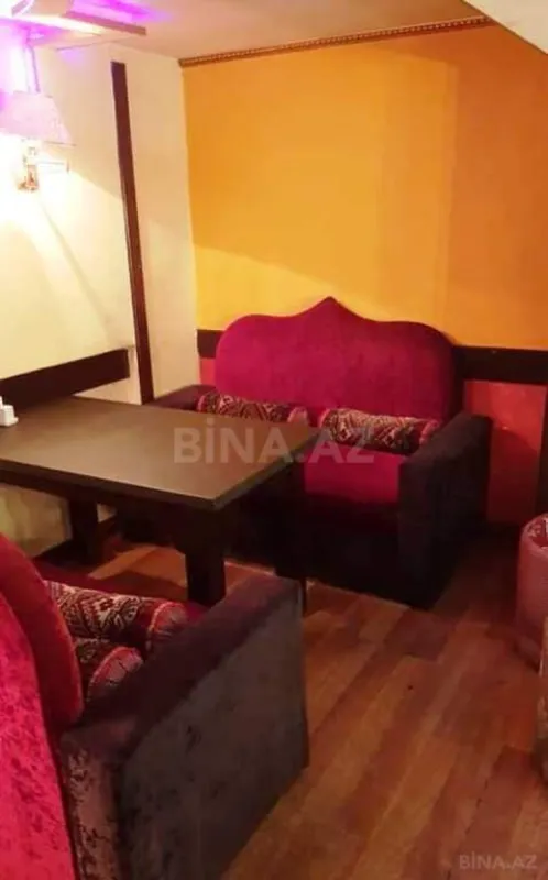 Satılır obyekt 285 m²