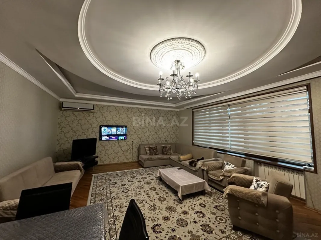 Satılır 7 otaqlı həyət evi 290 m²