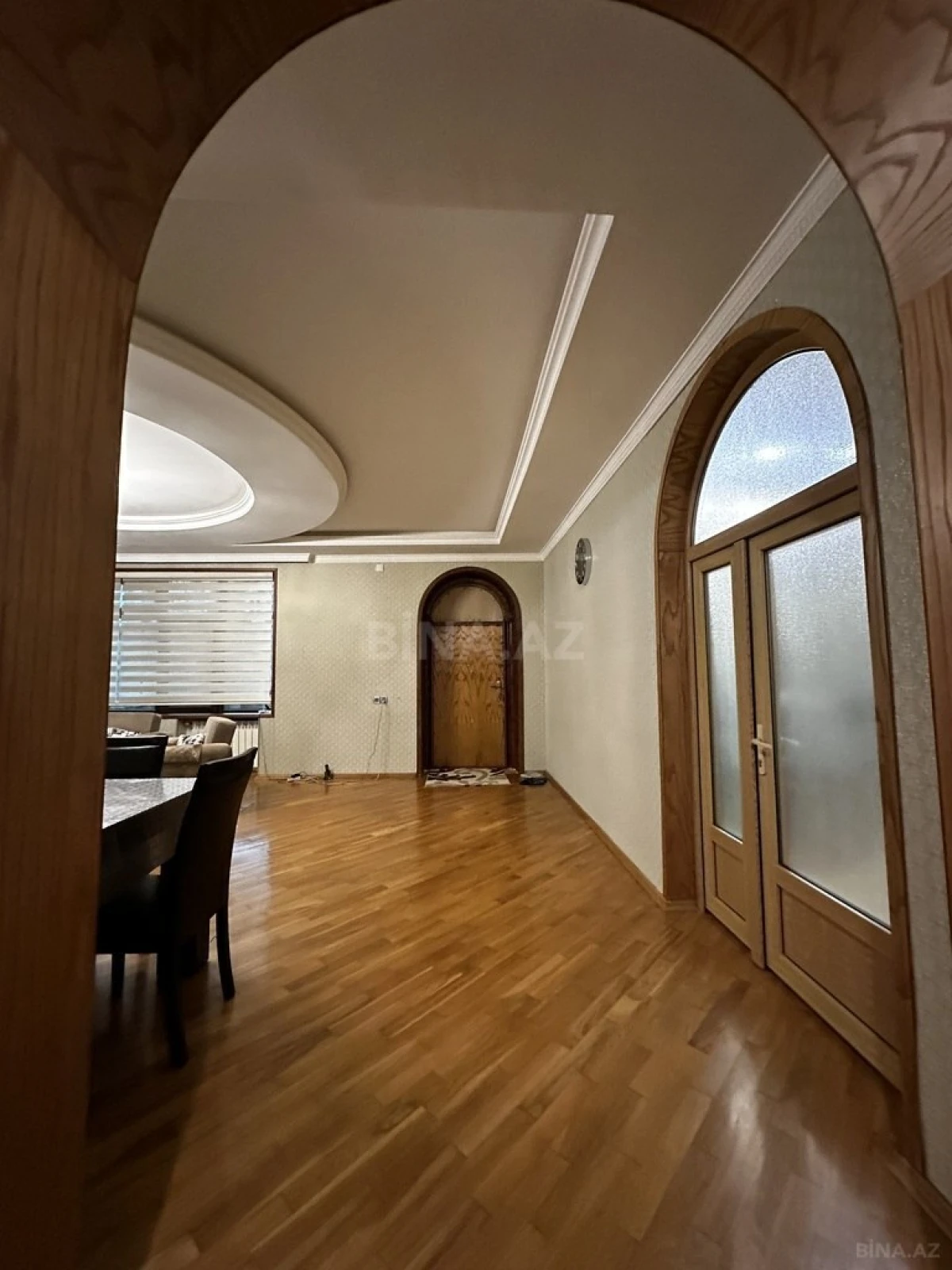 Satılır 7 otaqlı həyət evi 290 m²