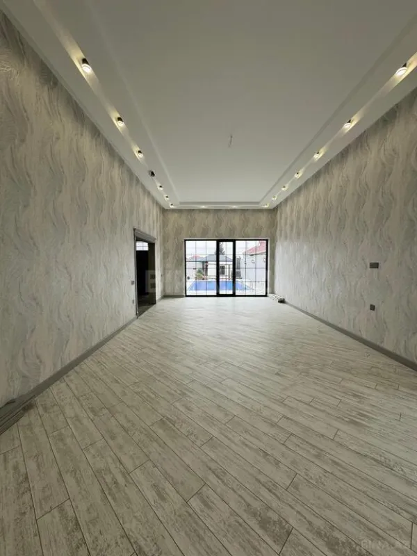 Satılır 4 otaqlı həyət evi 210 m²