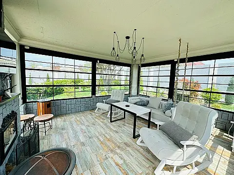 Kirayə verilir 6 otaqlı həyət evi 500 m²