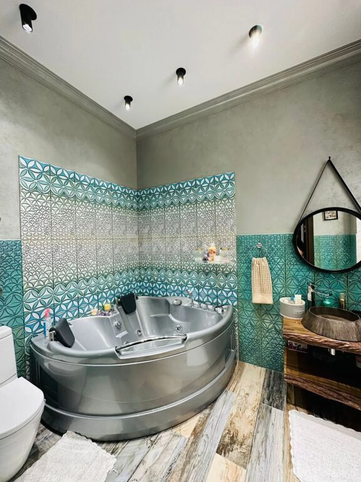 Kirayə verilir 6 otaqlı həyət evi 500 m²