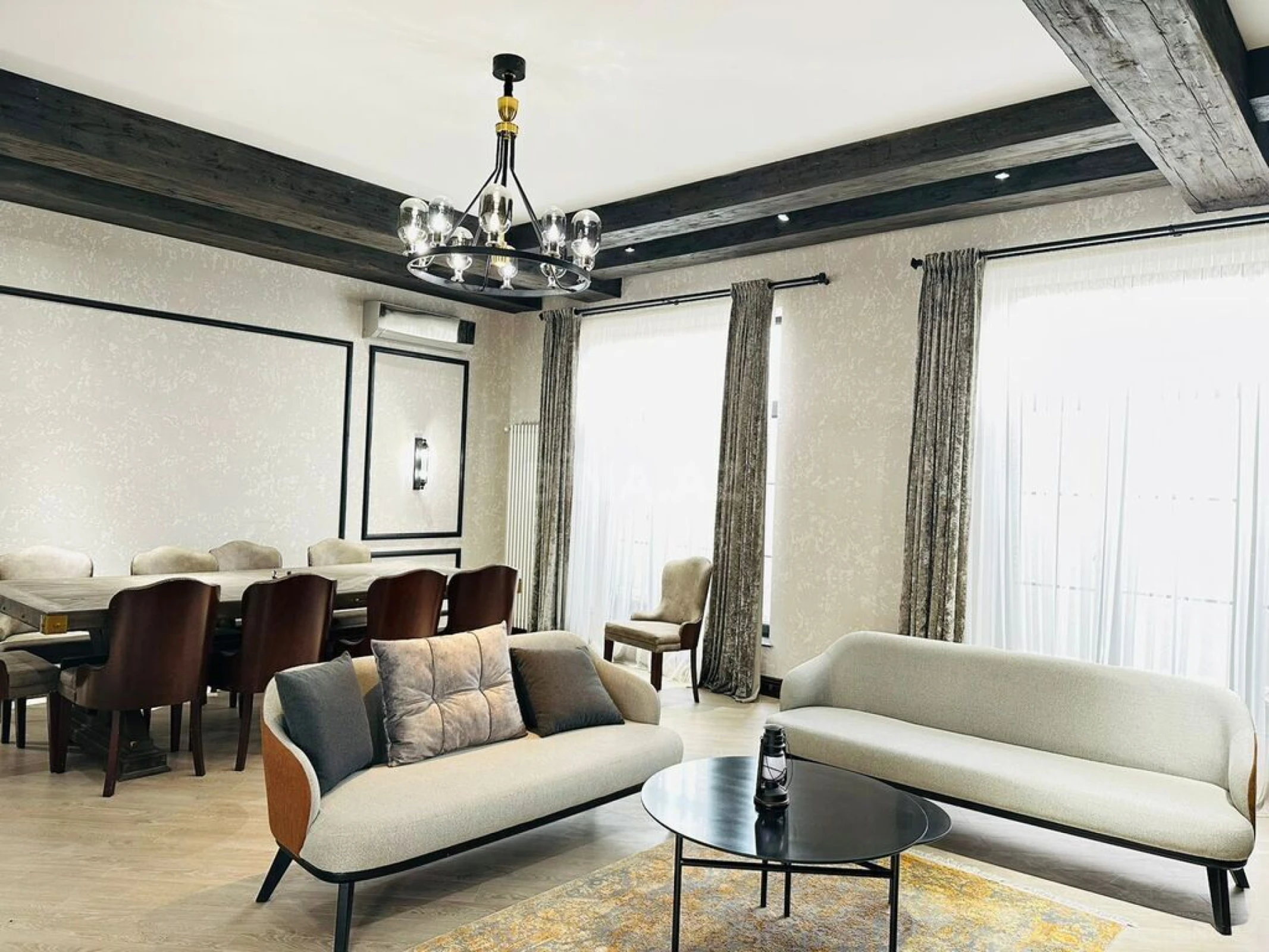 Kirayə verilir 6 otaqlı həyət evi 500 m²