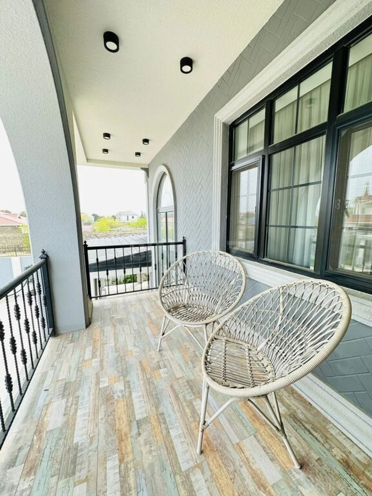 Kirayə verilir 6 otaqlı həyət evi 500 m²