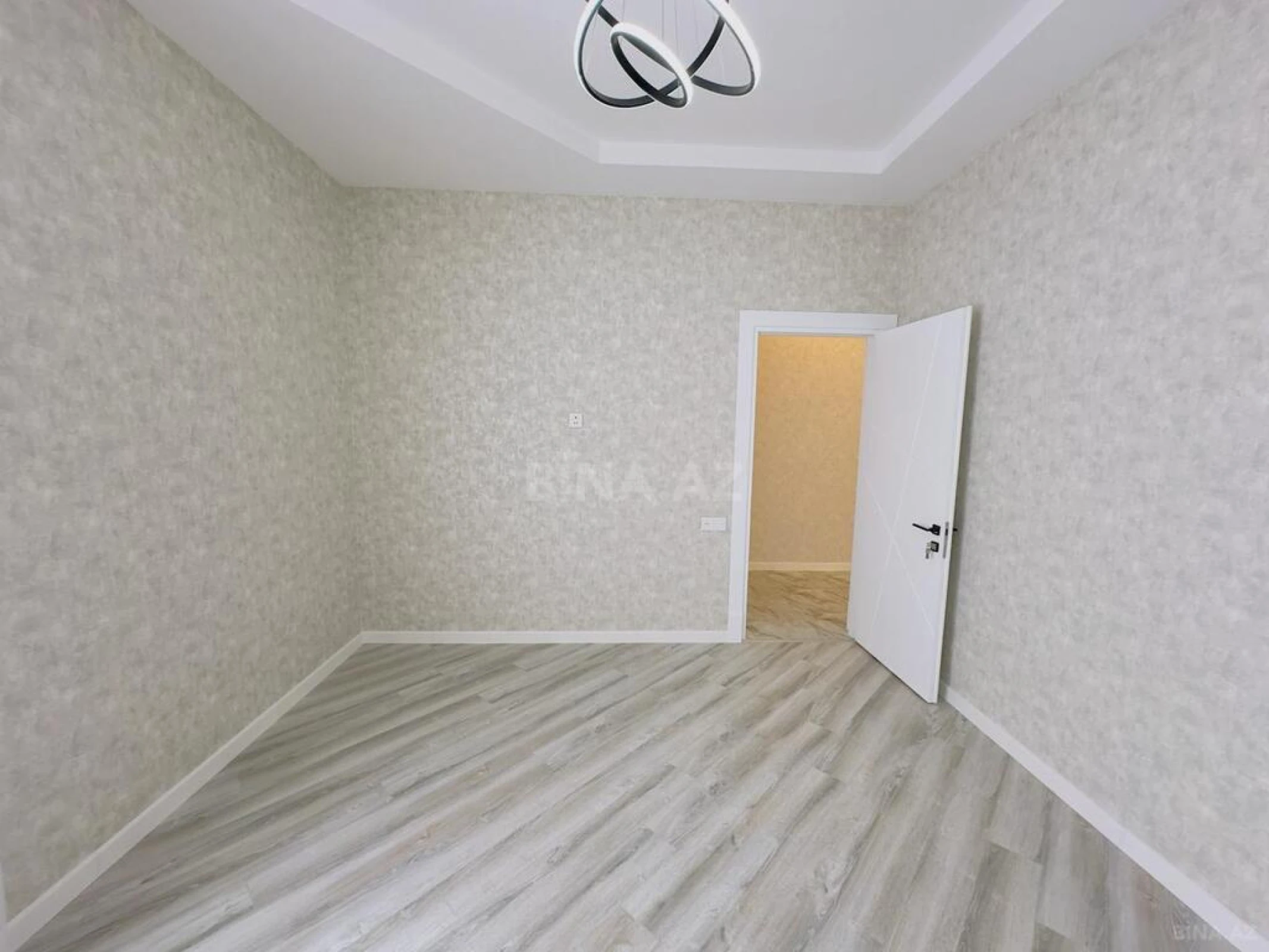 Satılır 4 otaqlı həyət evi 140 m²