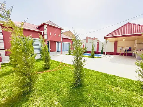 Satılır 4 otaqlı həyət evi 140 m²