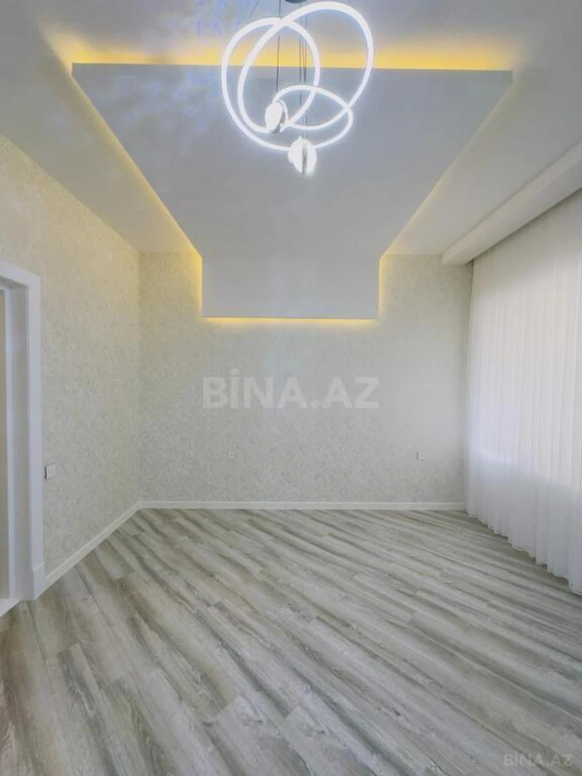 Satılır 4 otaqlı həyət evi 140 m²
