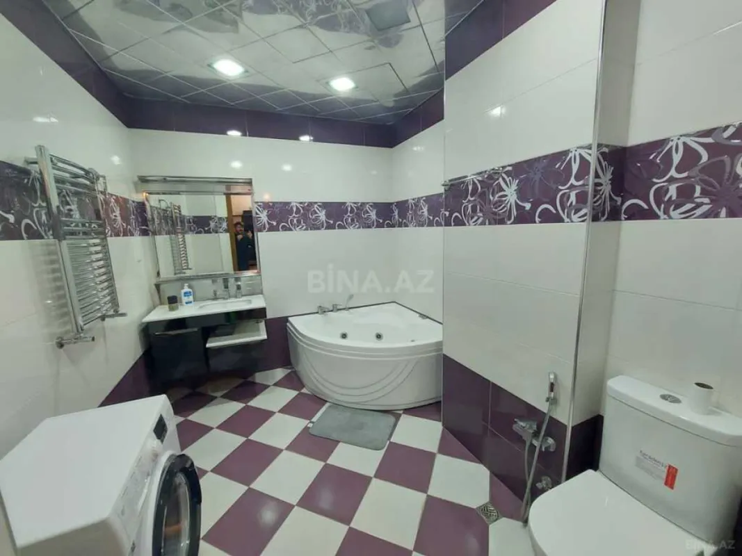 Satılır 3 otaqlı mənzil 117 m²