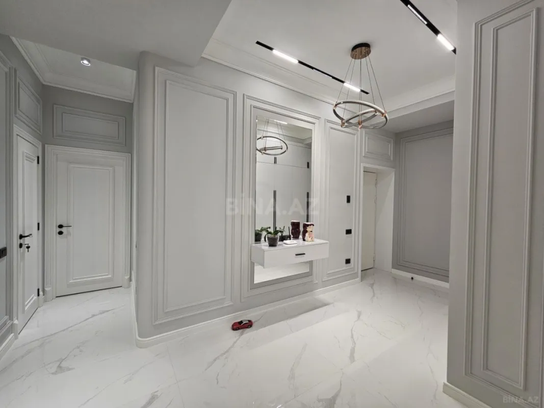 Satılır 3 otaqlı mənzil 100 m²