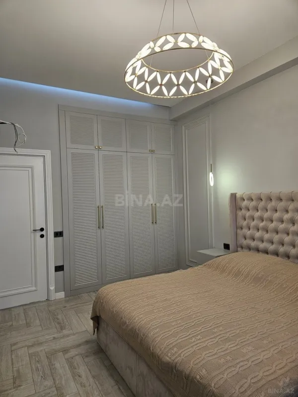 Satılır 3 otaqlı mənzil 100 m²