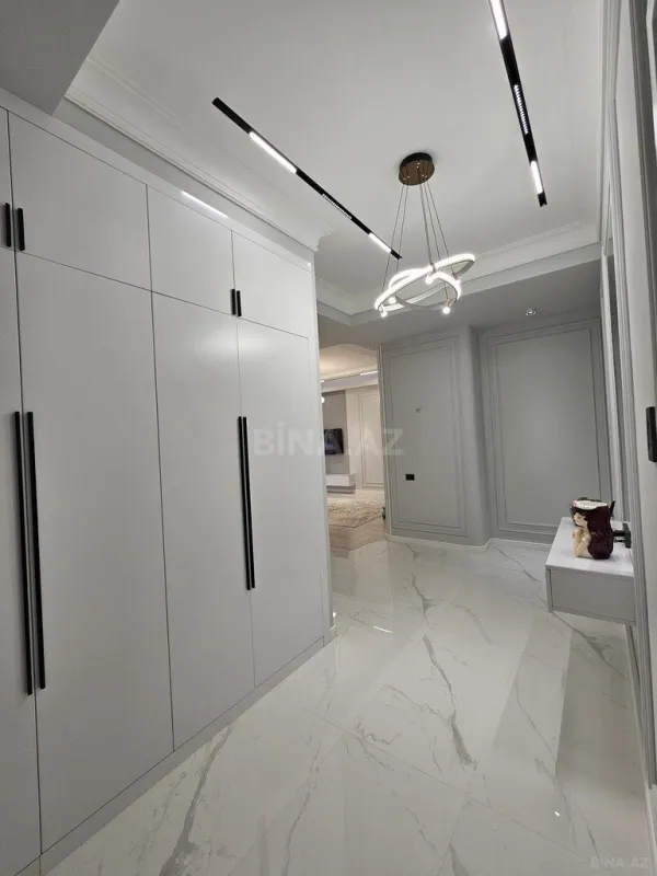 Satılır 3 otaqlı mənzil 100 m²