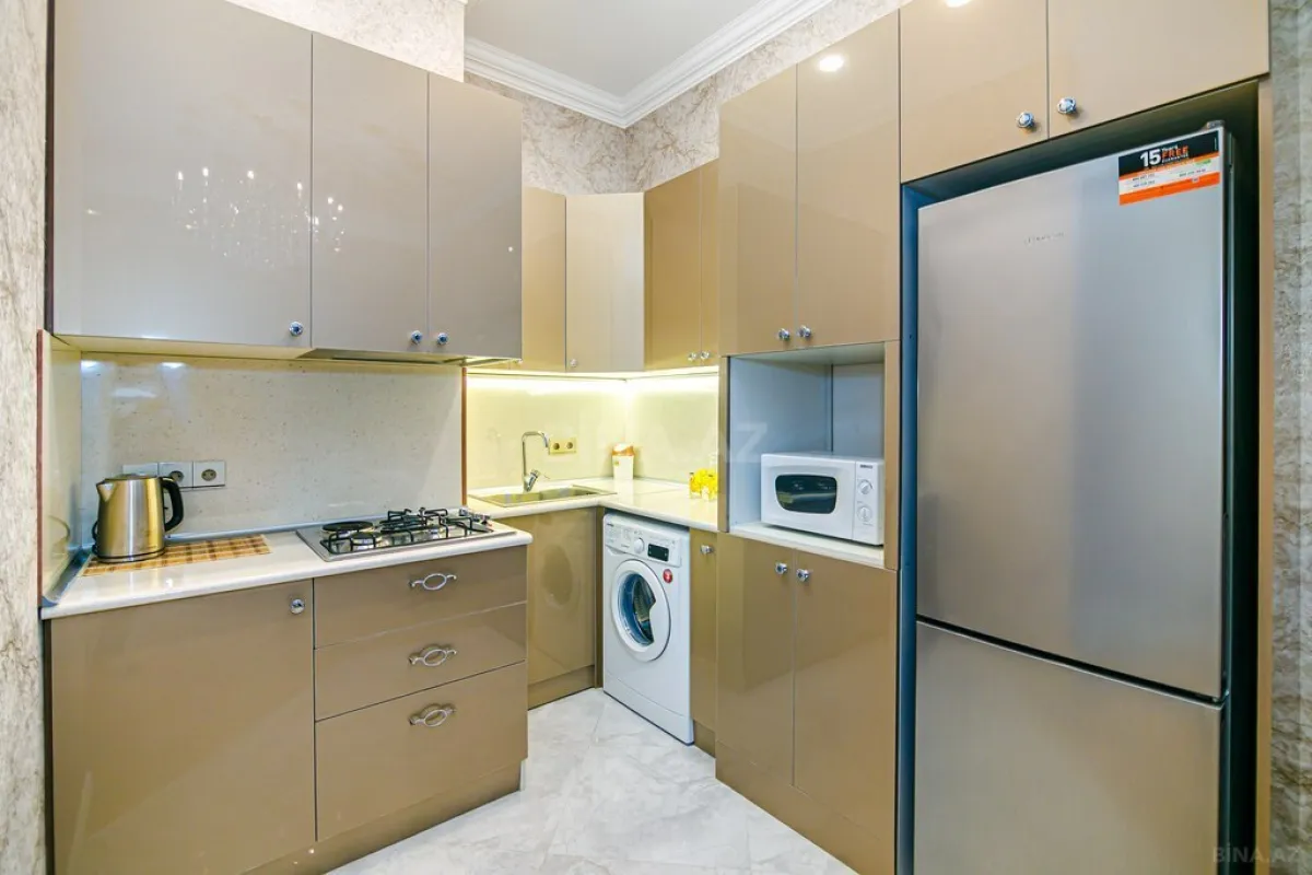 Kirayə verilir 2 otaqlı mənzil 65 m²