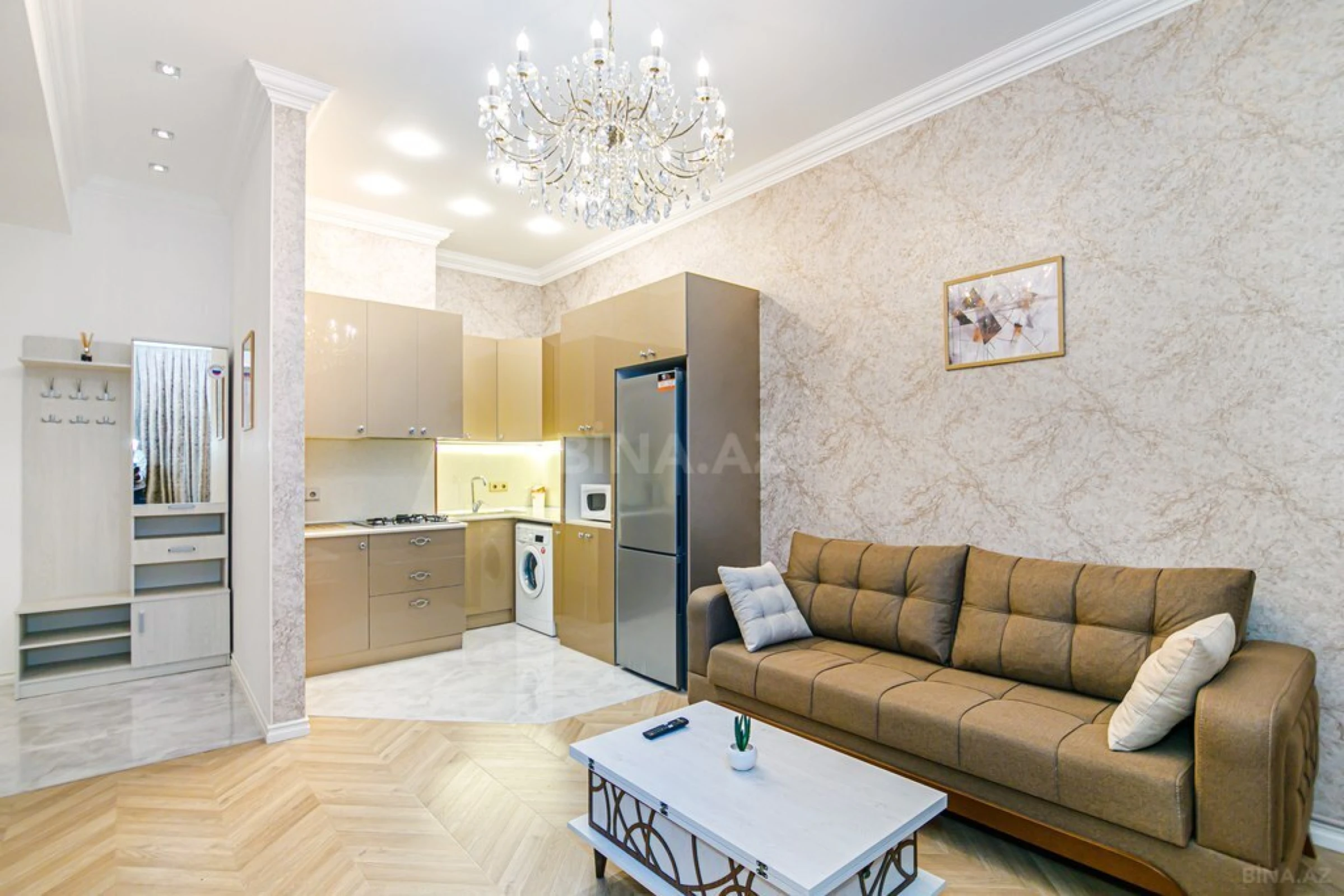 Kirayə verilir 2 otaqlı mənzil 65 m²