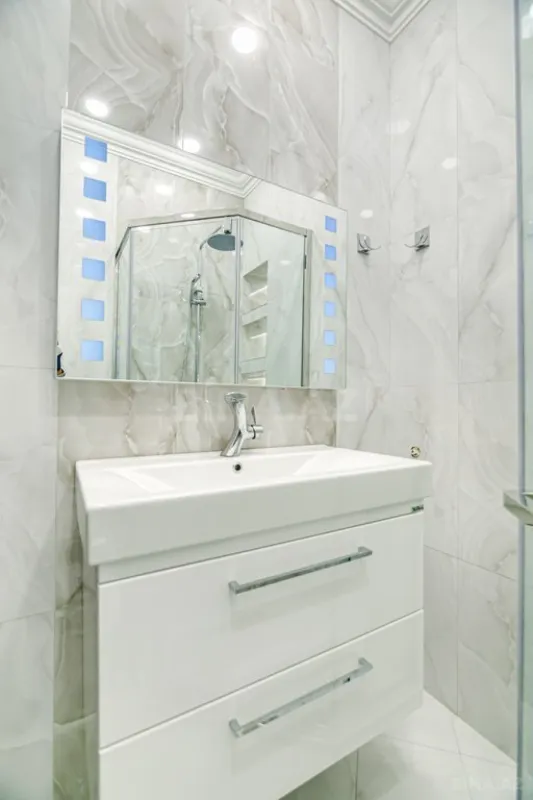 Kirayə verilir 2 otaqlı mənzil 65 m²