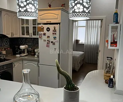 Kirayə verilir 2 otaqlı mənzil 78.25 m²