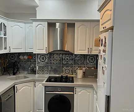 Kirayə verilir 2 otaqlı mənzil 78.25 m²