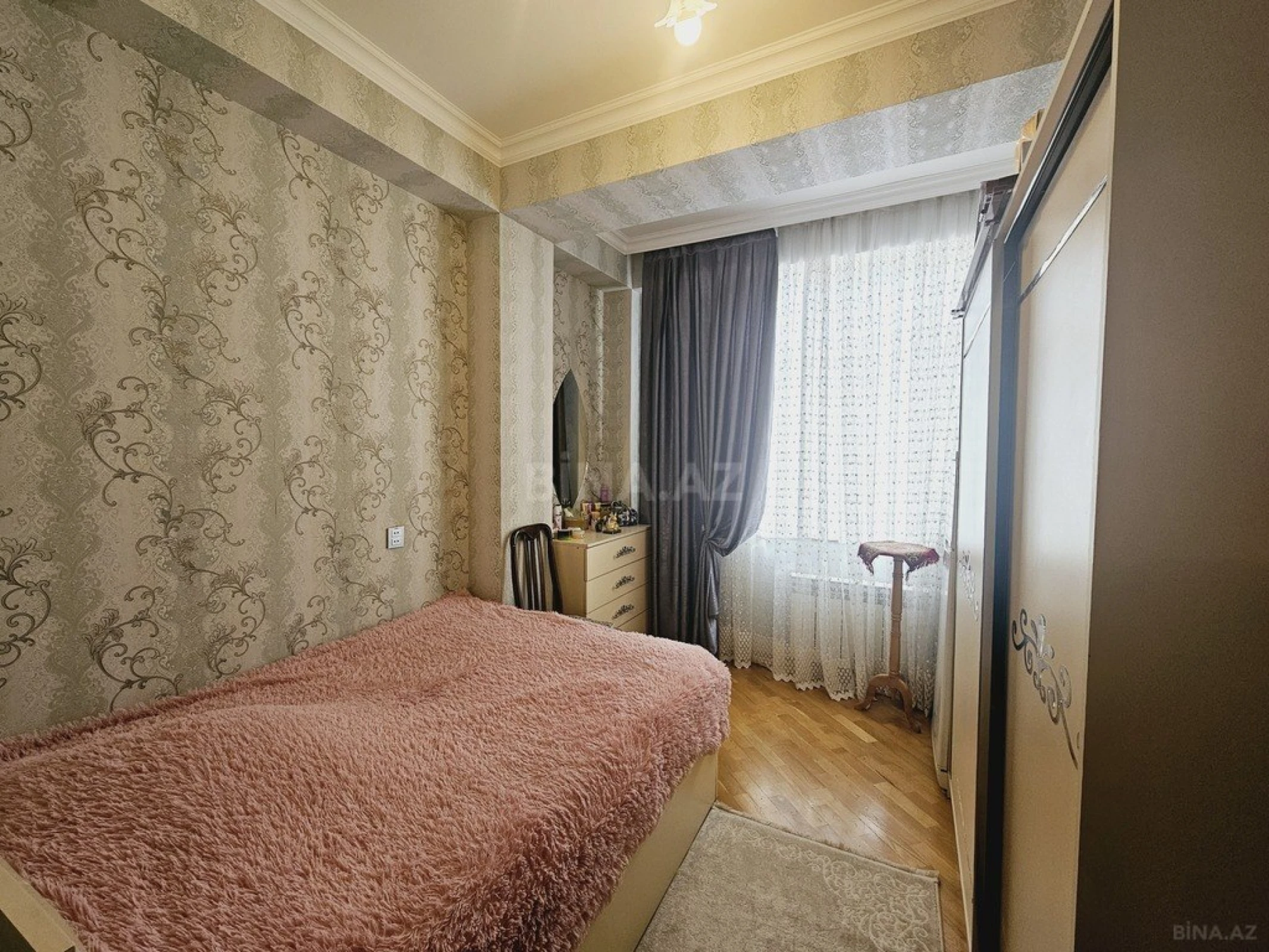 Satılır 3 otaqlı mənzil 84 m²