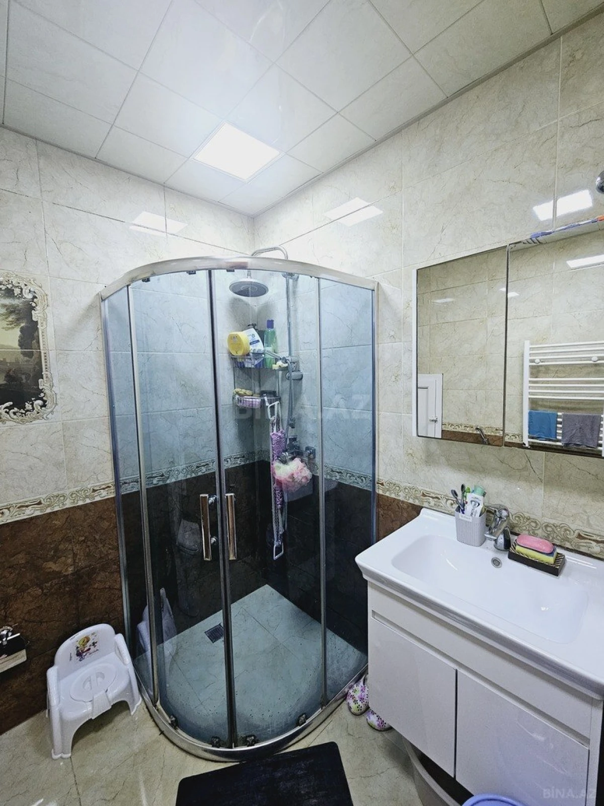 Satılır 3 otaqlı mənzil 84 m²