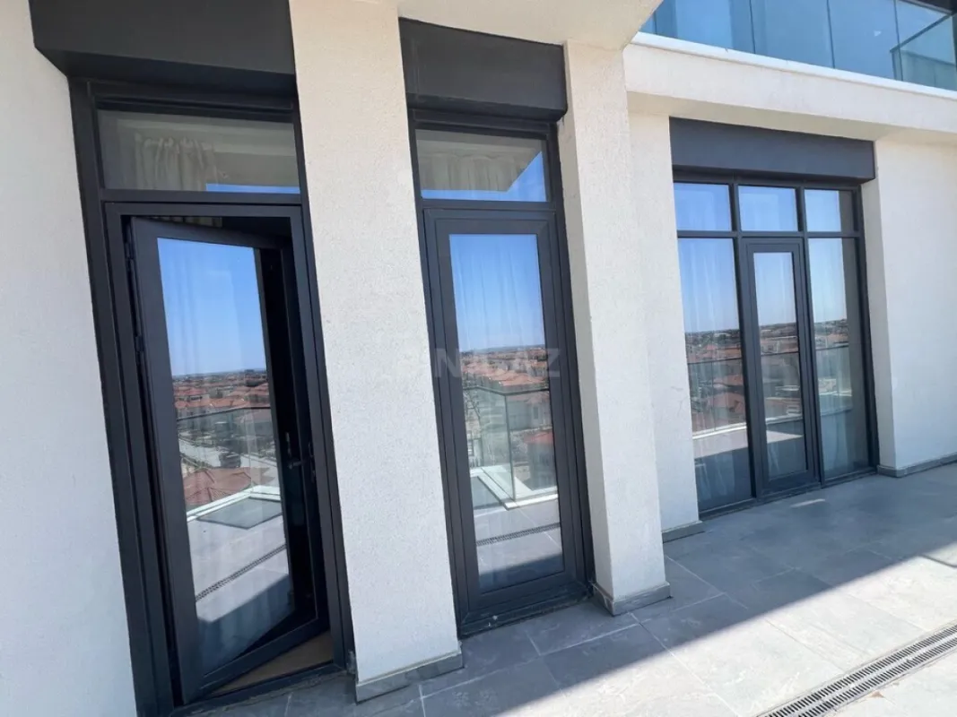 Satılır 2 otaqlı mənzil 85.6 m²