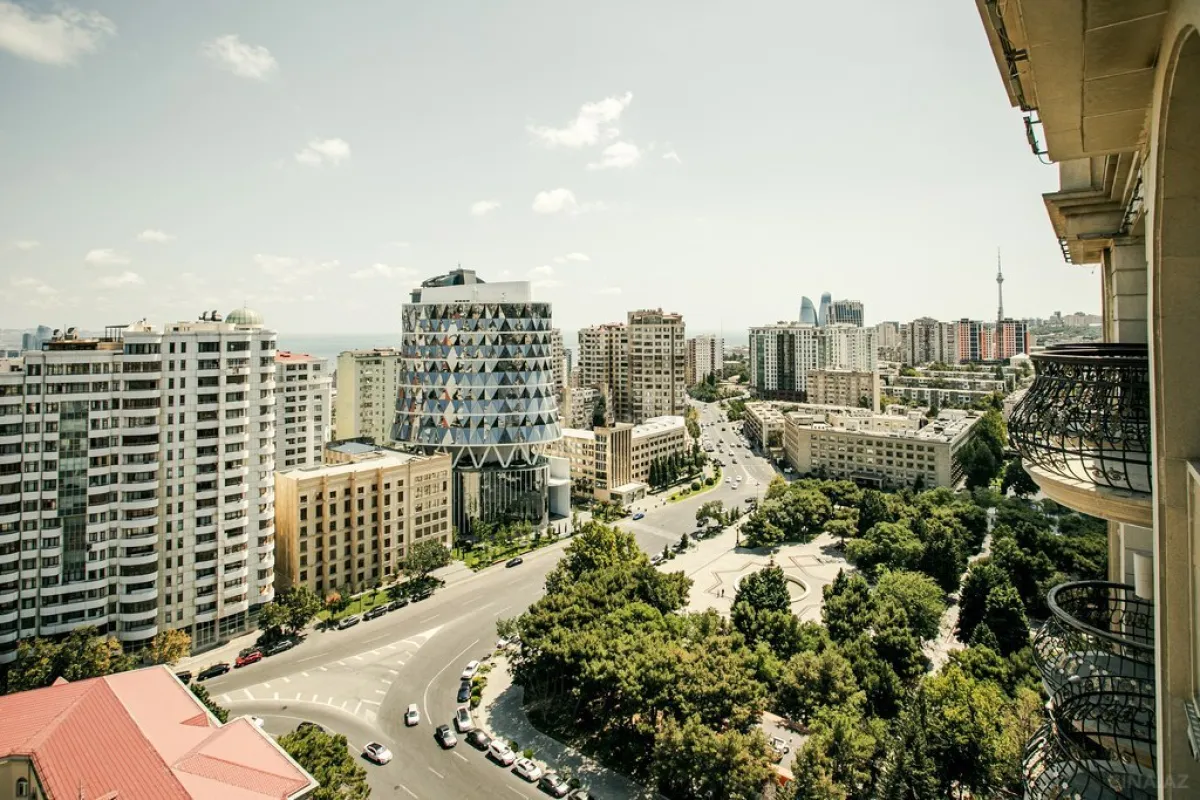 Satılır 2 otaqlı mənzil 98.86 m²