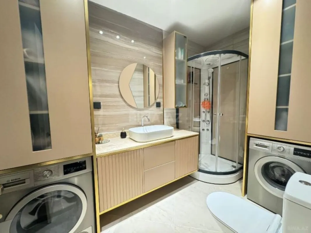 Satılır 3 otaqlı mənzil 147 m²