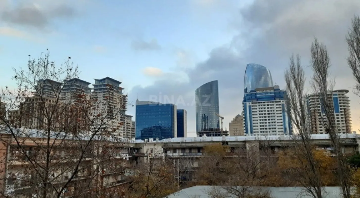 Kirayə verilir 2 otaqlı mənzil 75 m²