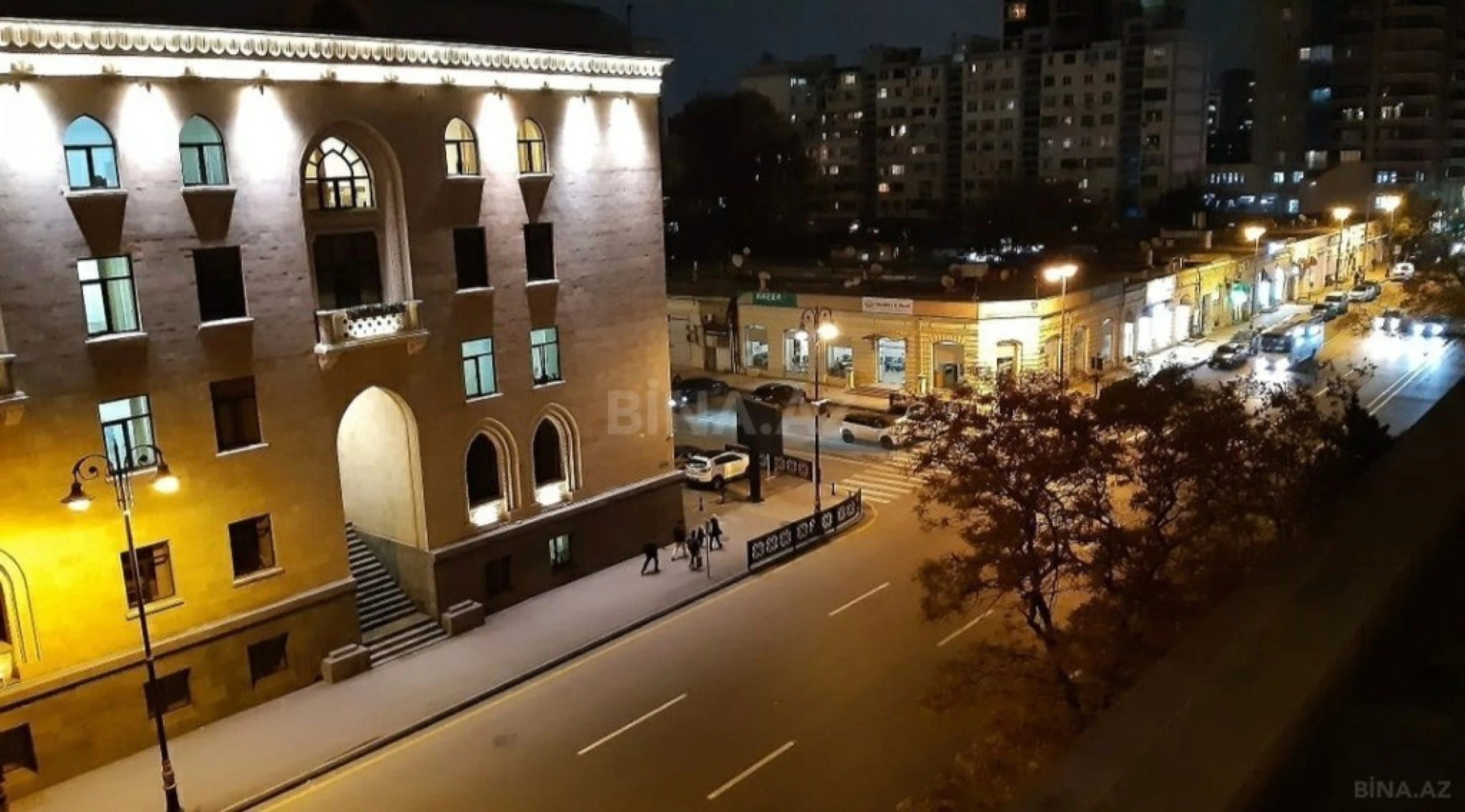 Kirayə verilir 2 otaqlı mənzil 75 m²