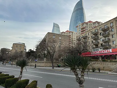 Satılır 3 otaqlı mənzil 80 m² — Bakı 3 otaq 80.00 m²