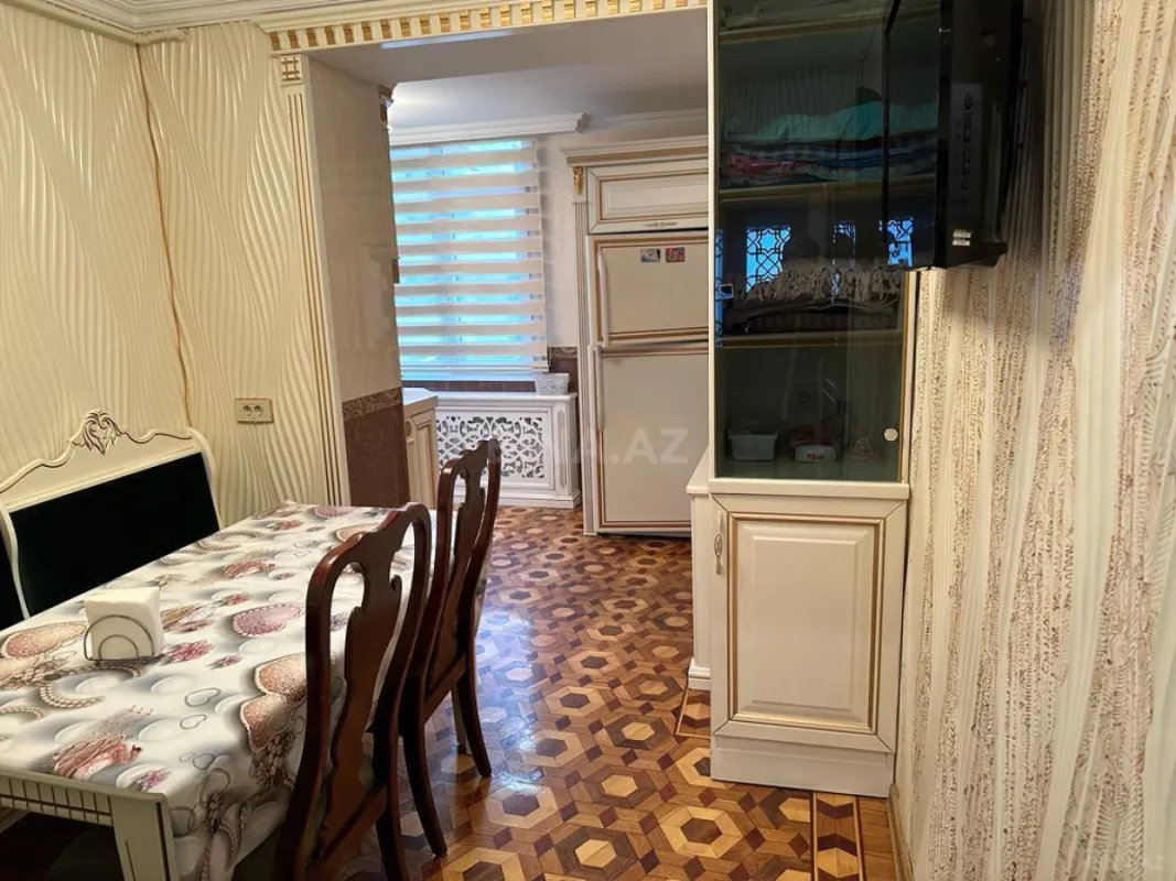 Satılır 3 otaqlı mənzil 80 m²