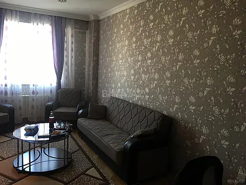 Satılır 3 otaqlı mənzil 125 m²