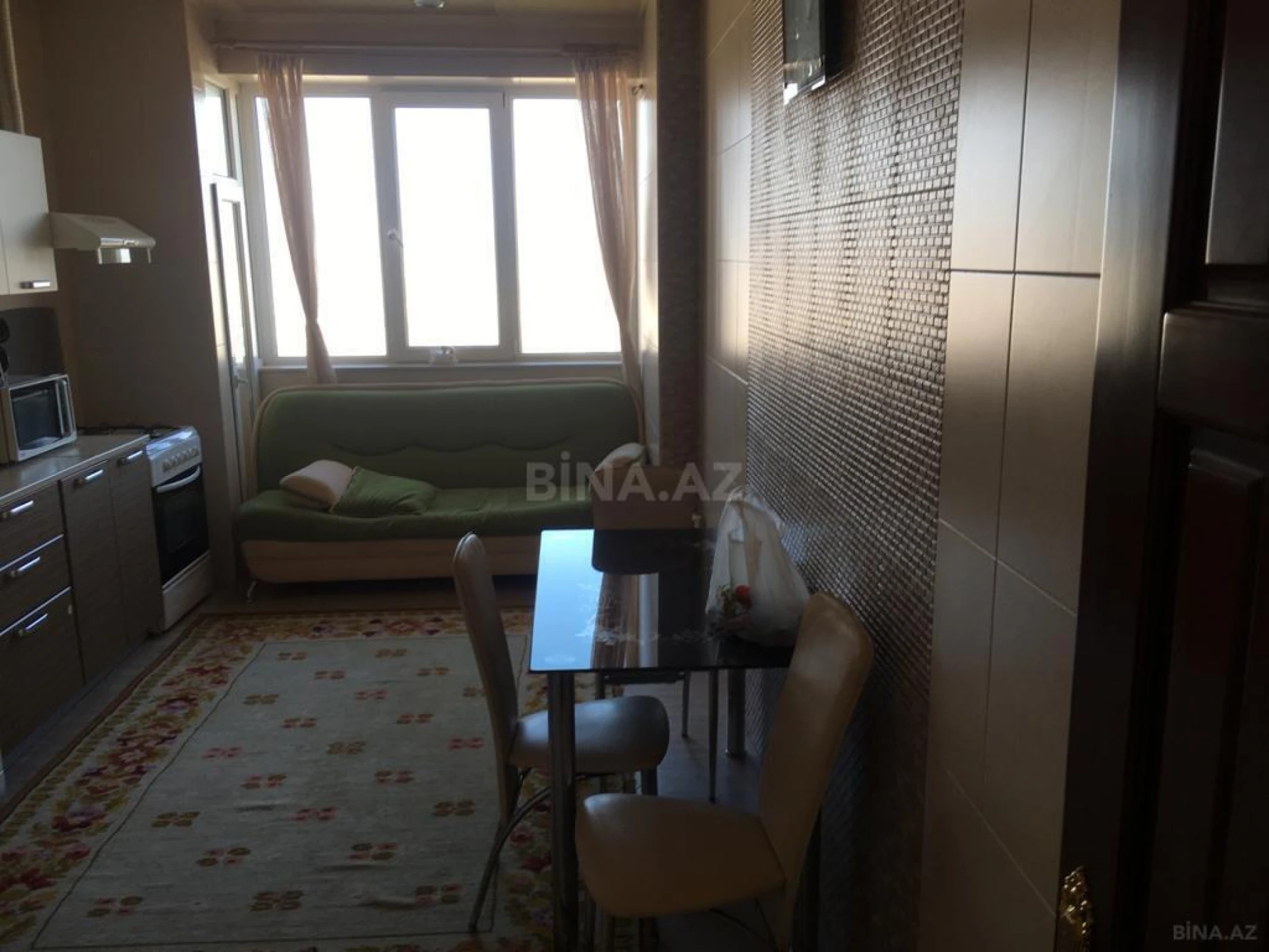 Satılır 3 otaqlı mənzil 125 m²