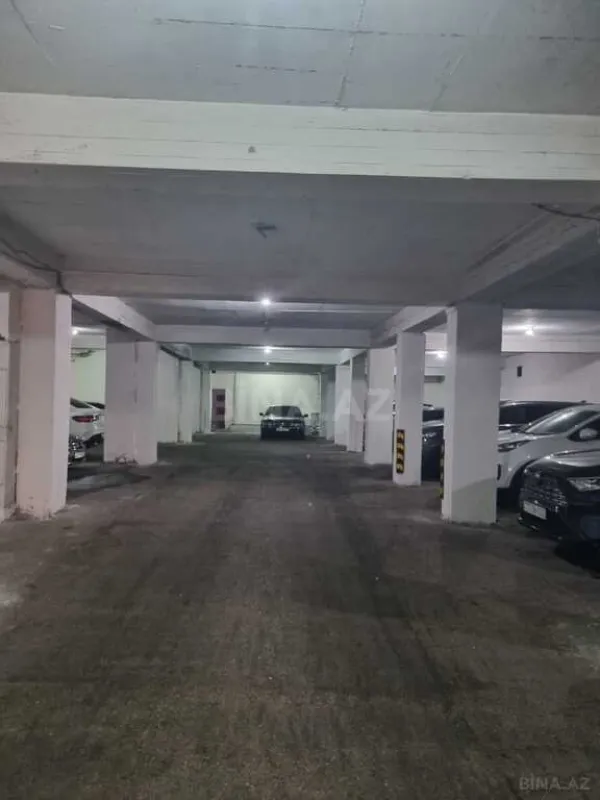 Satılır 3 otaqlı mənzil 125 m²