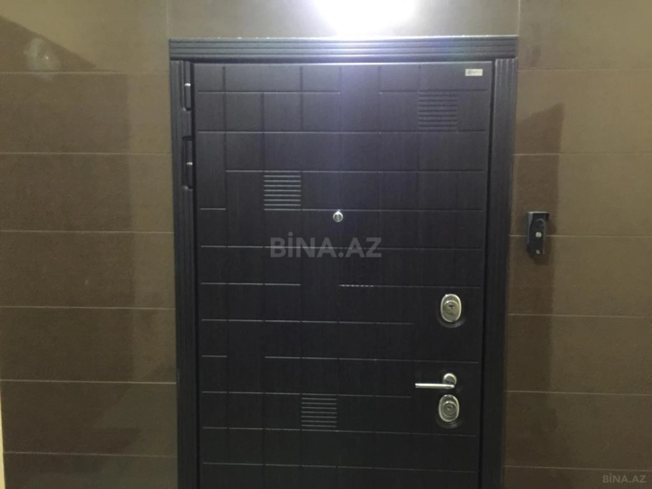 Satılır 3 otaqlı mənzil 125 m²