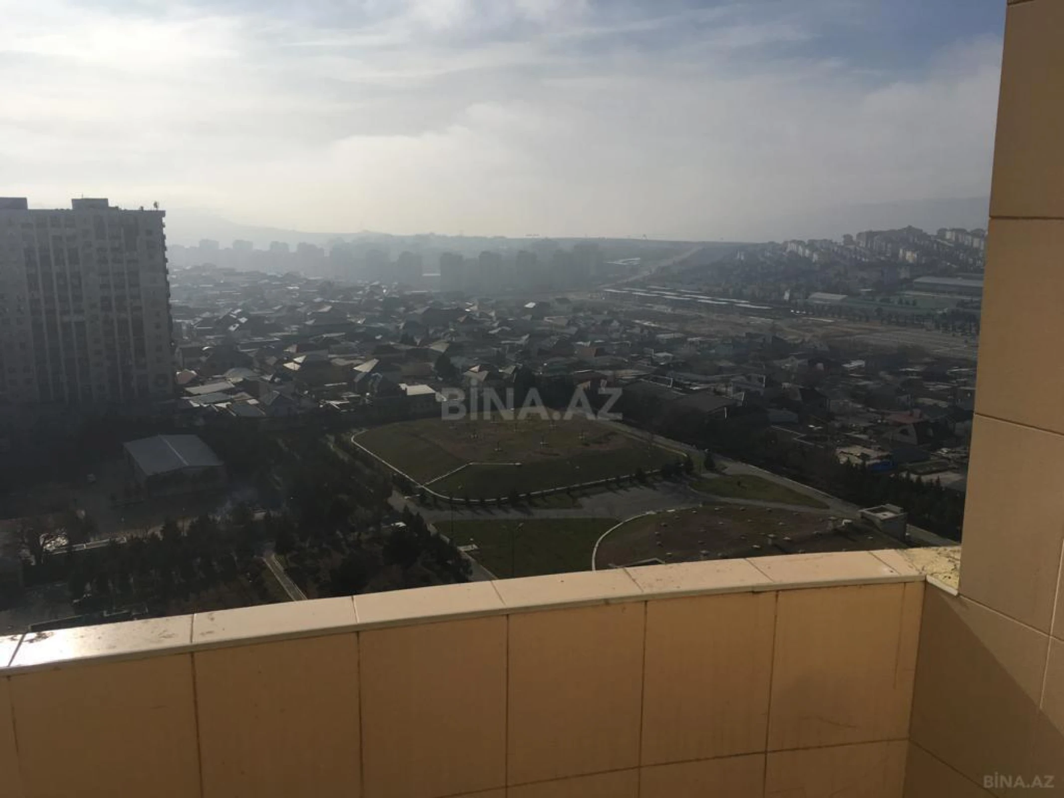 Satılır 3 otaqlı mənzil 125 m²
