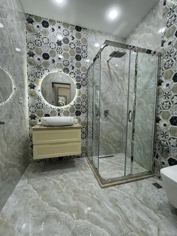 Satılır 4 otaqlı həyət evi 180 m²