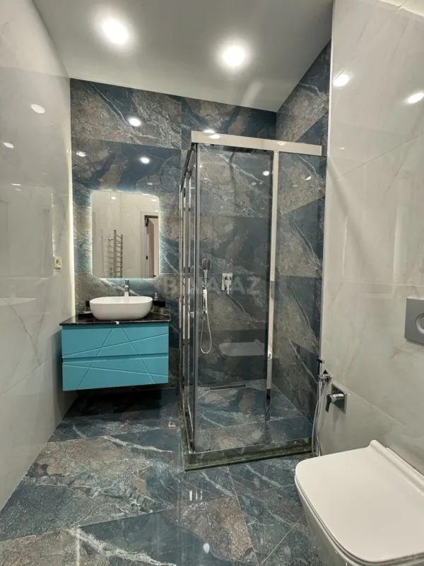 Satılır 4 otaqlı həyət evi 180 m²