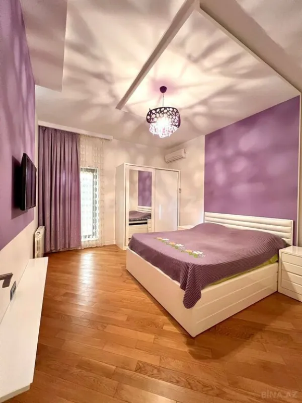 Satılır 5 otaqlı həyət evi 350 m²