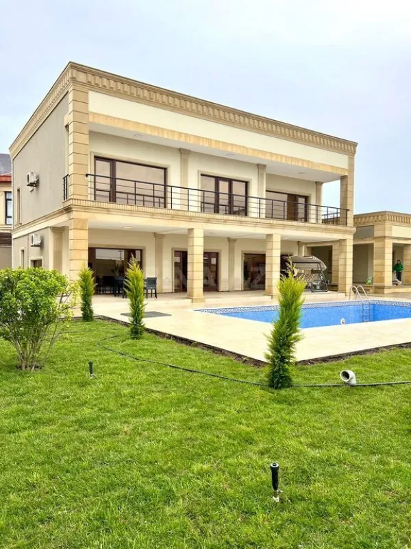 Satılır 5 otaqlı həyət evi 350 m²