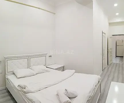 Kirayə verilir 4 otaqlı mənzil 150 m² — Bakı, Xətai 4 otaq 150.00 m²