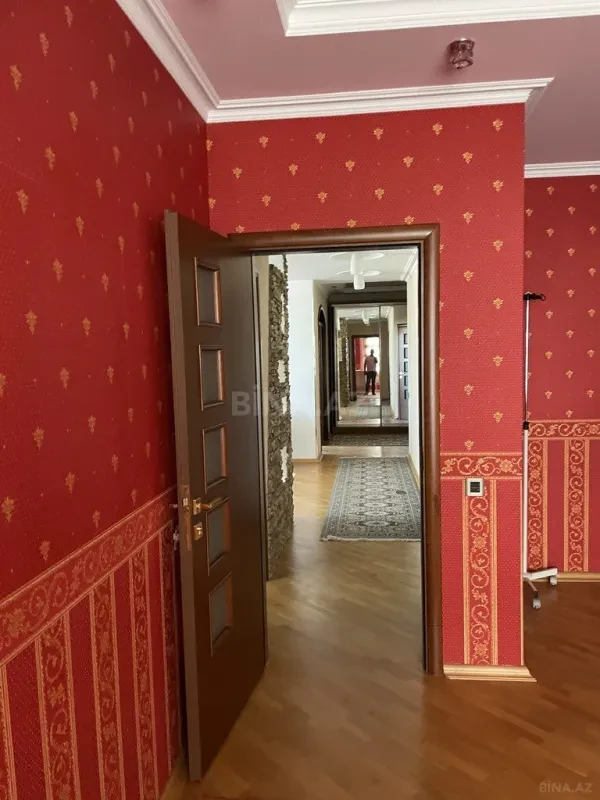 Kirayə verilir 3 otaqlı mənzil 110 m²