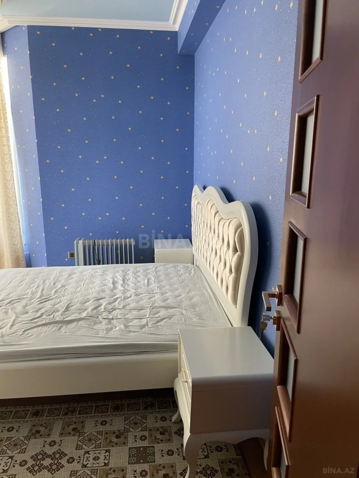 Kirayə verilir 3 otaqlı mənzil 110 m²
