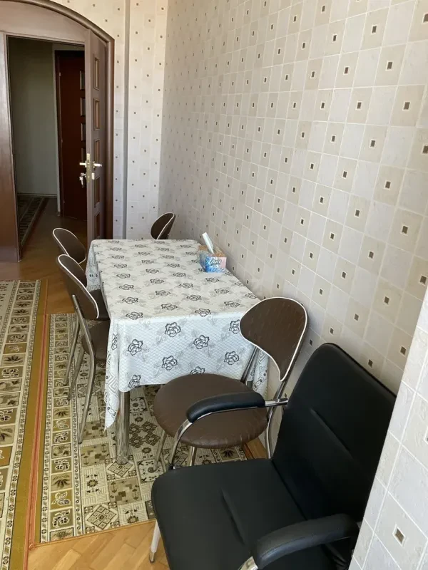 Kirayə verilir 3 otaqlı mənzil 110 m²